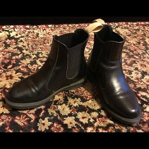 Dr. Martens Flora Chelsea Boots Size 6